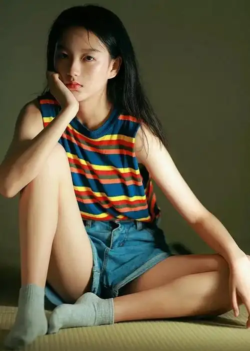 黑白时代动漫 纸鹤与刀